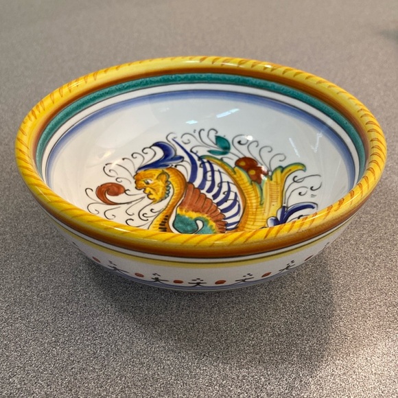 Italian Deruta Pottery - 5.5” Fratelli Mari bowl - Picture 1 of 6